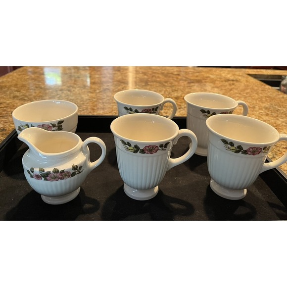 Wedgewood Other - RARE Wedgewood Of Etruria & Barlaston Briar Rose Open‎ Sugar Creamer & 4 Cups